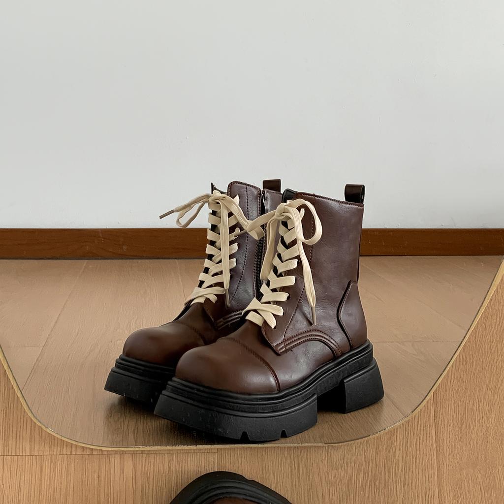 Retro black premium British style platform boots women's  new summer with skirt casual short boots