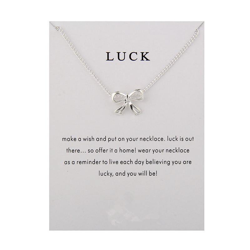 

Fashion Bow Pendant Short Necklace for Women