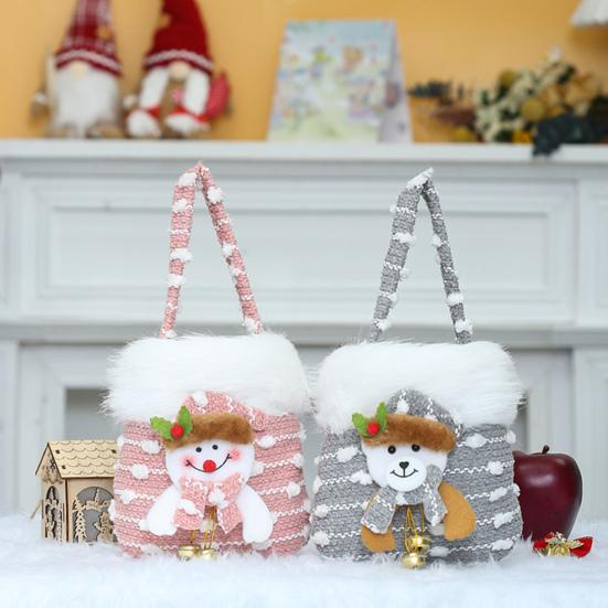 Plush Christmas Small Gift Bag 3D Snowman Santa Doll Fruit Candy Bag Christmas Eve New Year Tote Bag for Xmas Party Supplies