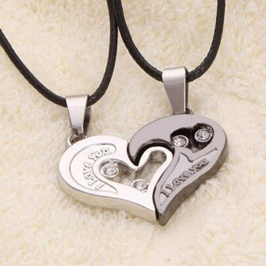 

Популярное европейское и американское ожерелье с бриллиантовой подвеской в форме сердца для пар
