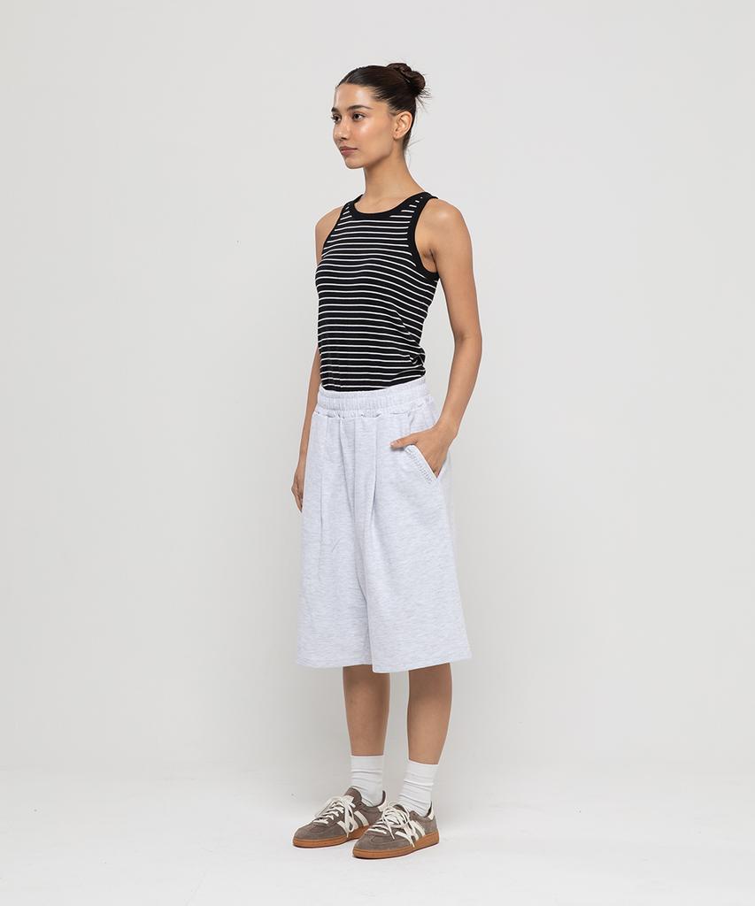 CHAMBROS Point Logo Embossed One-Pleat Sweat Shorts Bermuda Pants [White Melange]