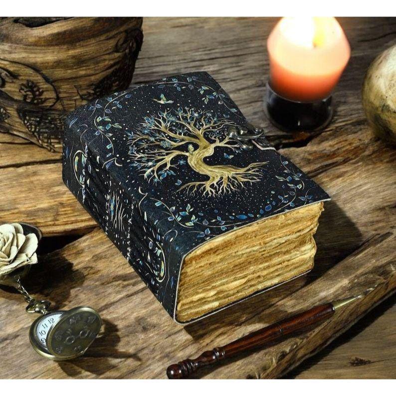 

Большой гримуар на 200 страниц, винтажный кожаный журнал, толстый журнал «Древо жизни», пустая книга теней для заклинаний, небесные подарки для него/нее 7 x 5 in