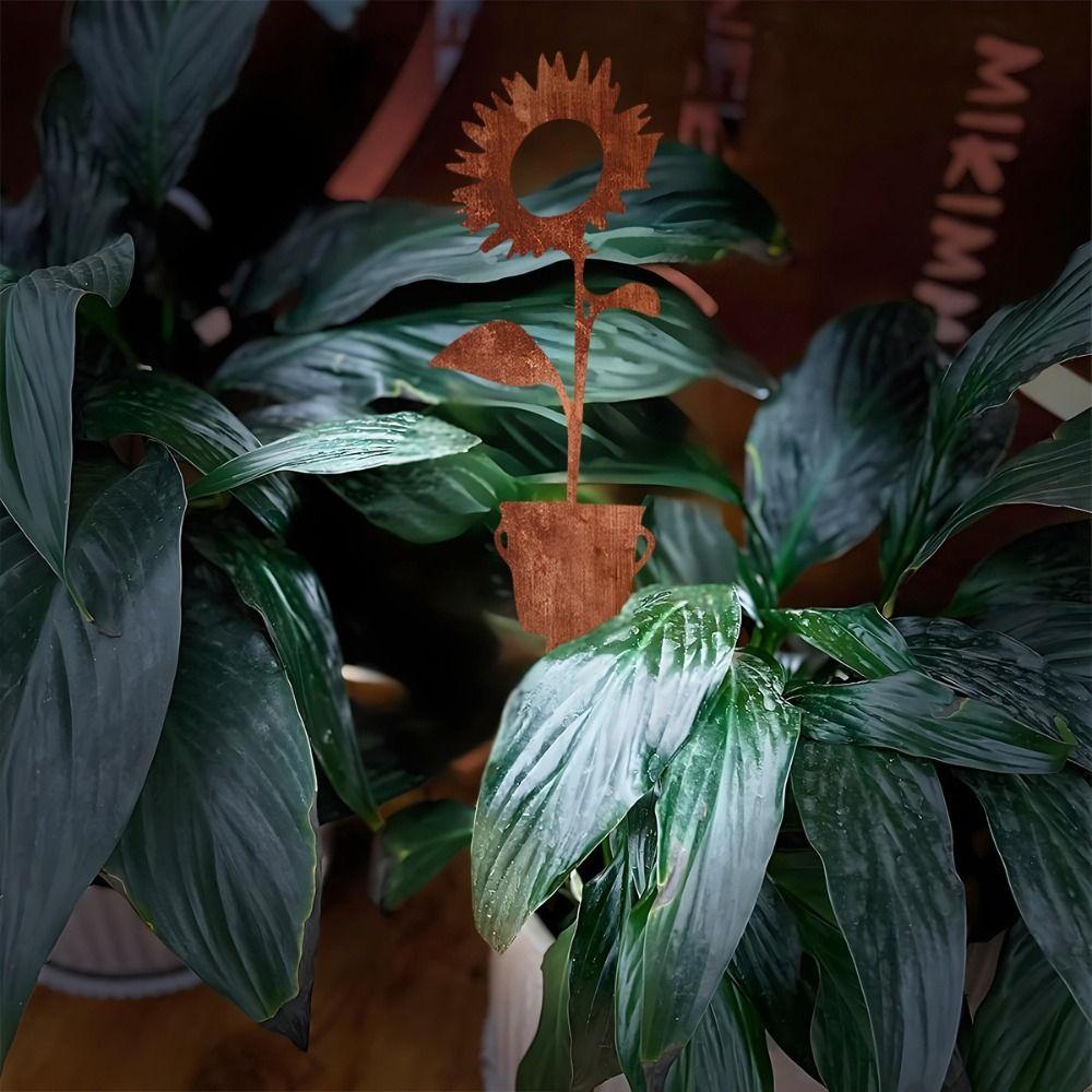 Antique Design Decorative Garden Stakes Metal Floor Plugs Ground Stake  Flower Pot