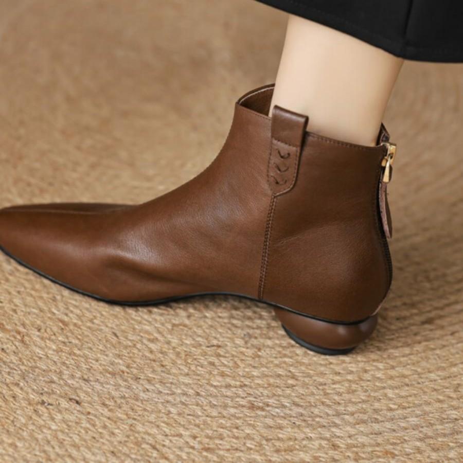 2025 new retro flat-bottomed Chelsea short boots women's boots low-heeled versatile spring and autumn single boots rear zipper and ankle boots