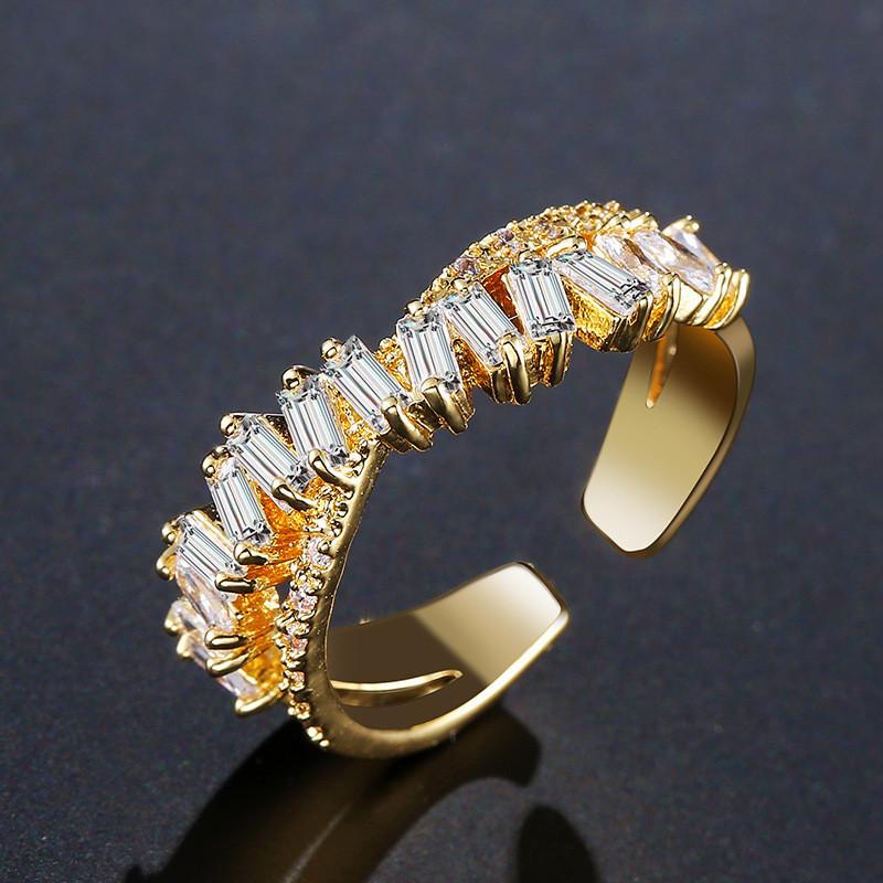 Copper Chic Adjustable Ring With Unique Wave Shape And Shimmering Stone Zircon