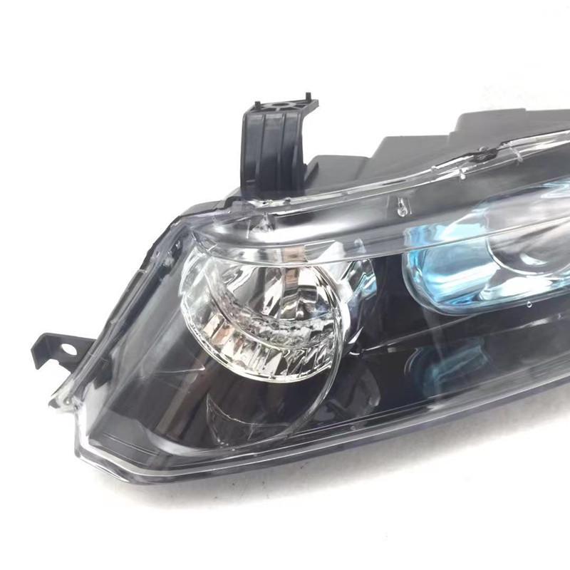 Honda Odyssey Headlight Assembly RB1 (2005-2008 Models)