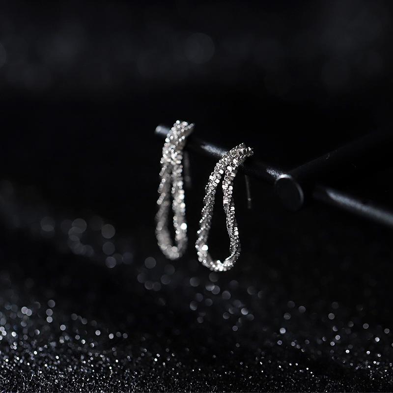 [Long Tassel Dangle Earrings with Shimmering Starry Glitter Minimalist ]