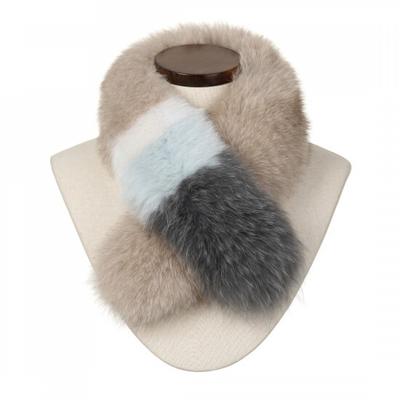 Accessoires – Schals & Tücher