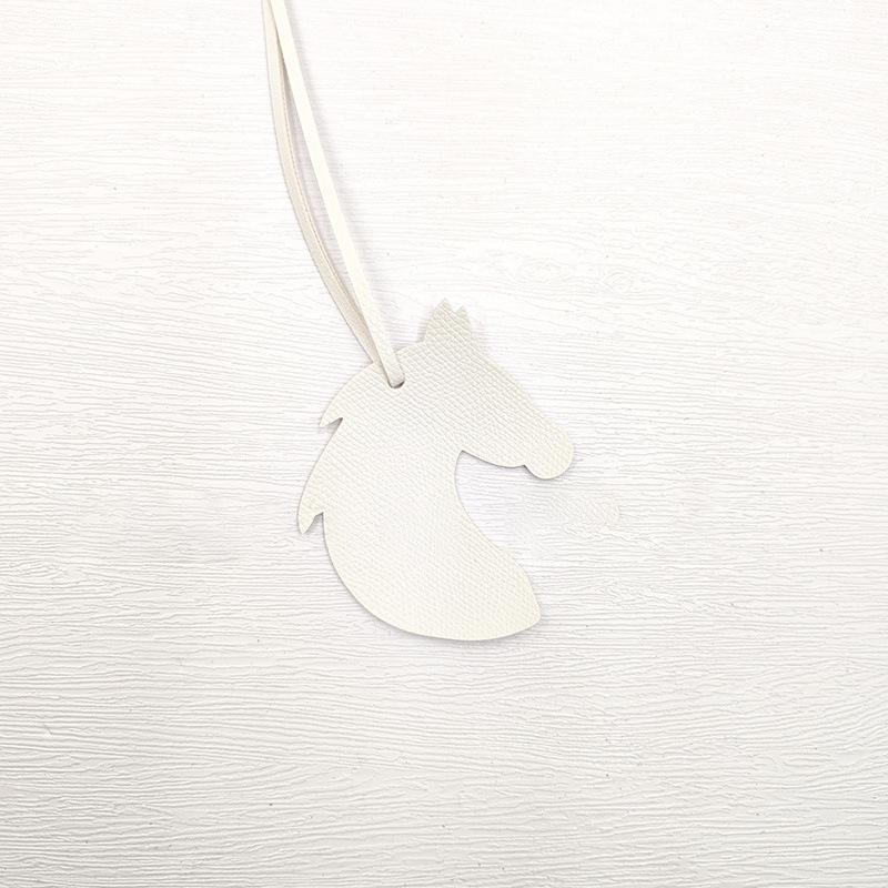 Retro Leather Horse Head Bag Charm Soft Durable Decor Accessory for Backpack Handbag Keychain Suitable for Daily Use Gifting