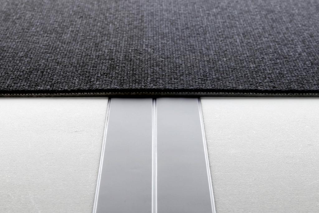 The world's thinnest 0.9mm flat cord extension cord (3m, black)