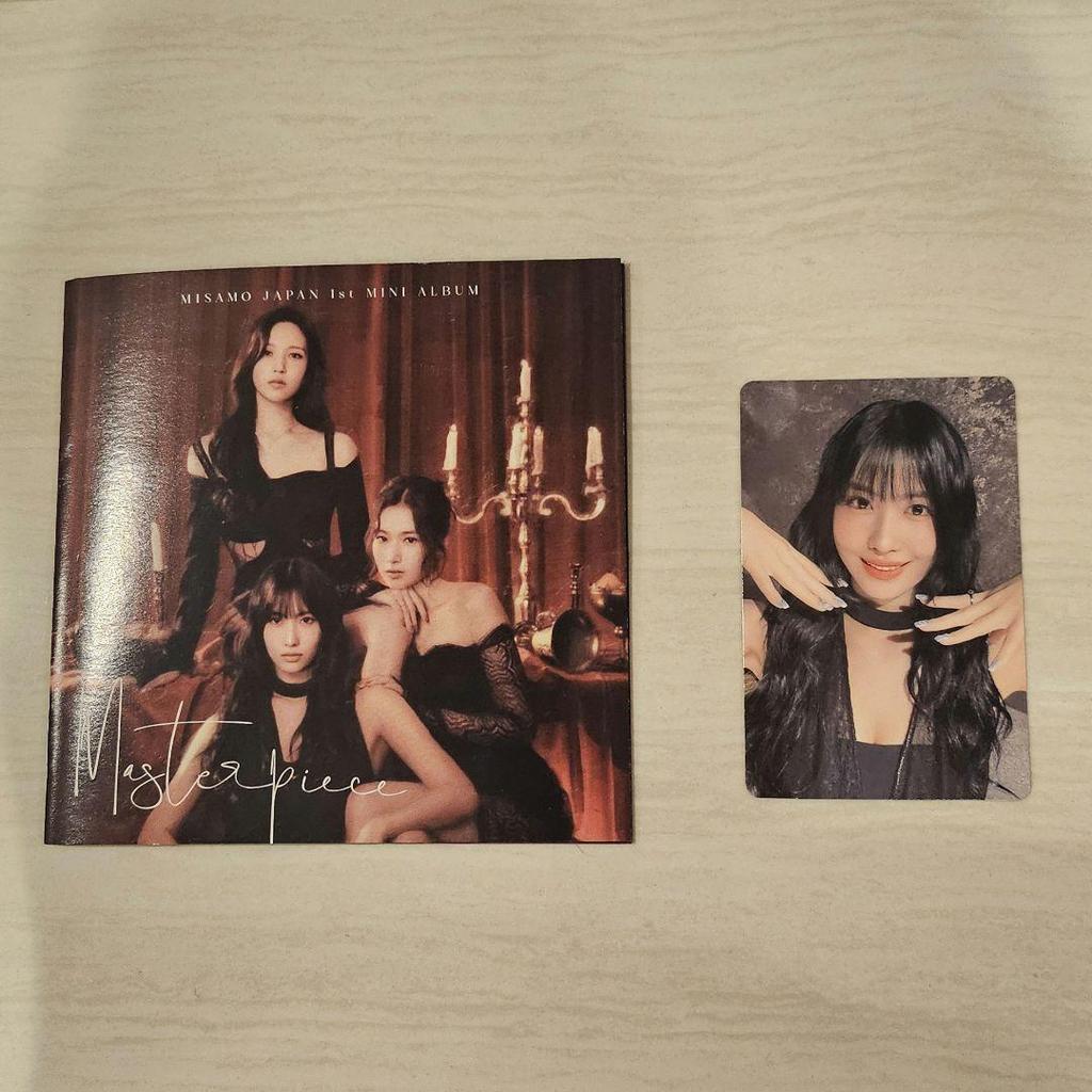 [USED] MISAMO Masterpiece High Touch Trading Card Momo