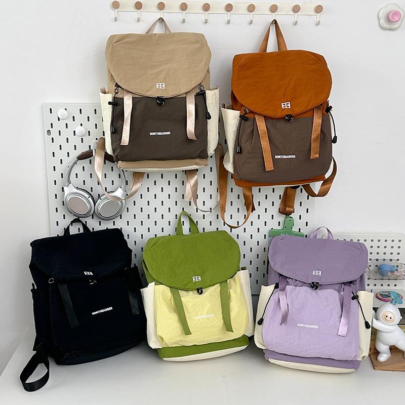 Outdoor High-Value Mountaineering Bag, Fashionable Contrasting Color And Light Primary School Schoolbag, Large-Capacity Daily Travel Hiking Backpack
