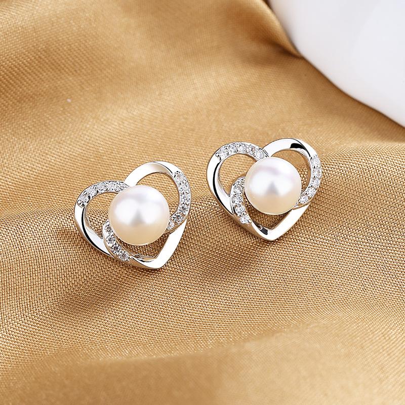 

Temperament High Sense Natural Freshwater Stud Earrings Women Fashion Love Earrings Jewelry Light Luxury Earrings 925 silver