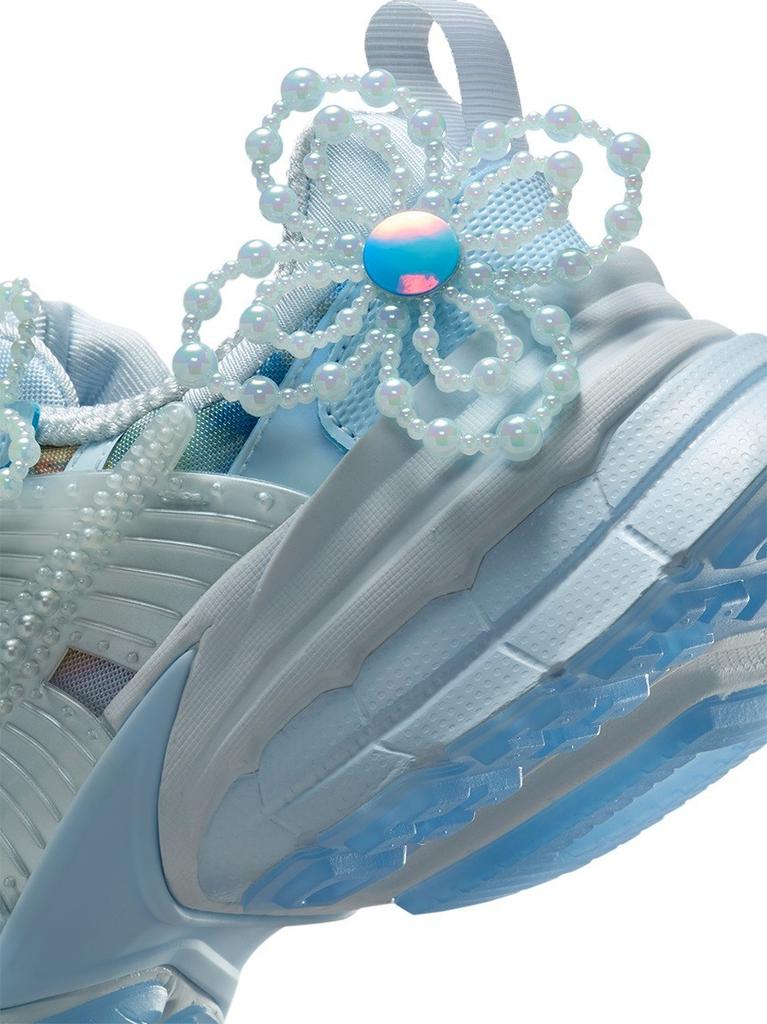 IB7426-400 Susan Fang Nike V2K Run Blue Tint (Women's)