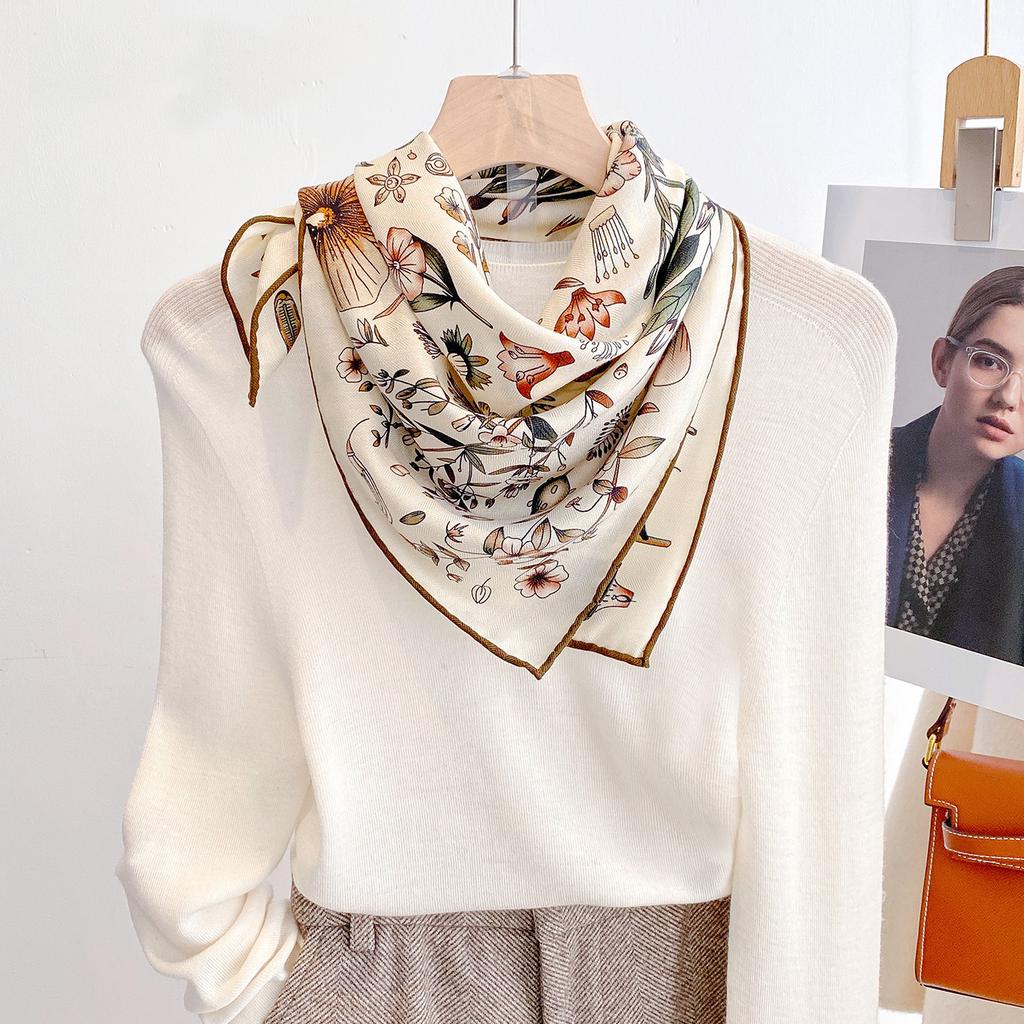 Vintage flower silk wool square scarf women's 1116 autumn and winter new 61cm silk wool scarf high-end shawl