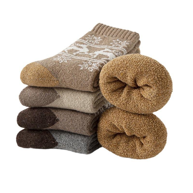 Men's Retro Christmas Warm Wool Socks: Thickened Mid-Calf, Ethnic Style with Little Deer Design for Autumn and Winter.