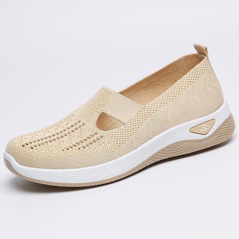 Shoes women's summer new casual women's shoes soft sole fashion old Beijing cloth shoes breathable mother shoes