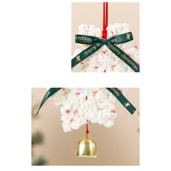 Christmas Crochet Pendant Snowflake Hanging Decoration Xmas Tree Ornament with Jingle Bell for Festive Home Living Room Decor