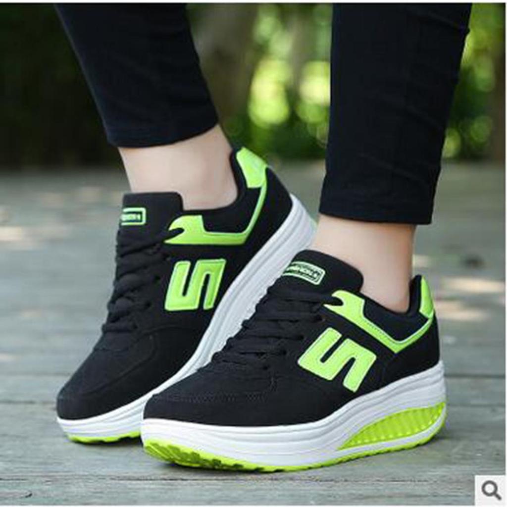 Women's Leather Breathable Low-Top Sneakers - Spring/Autumn Fashion Casual Lace-Up Shoes