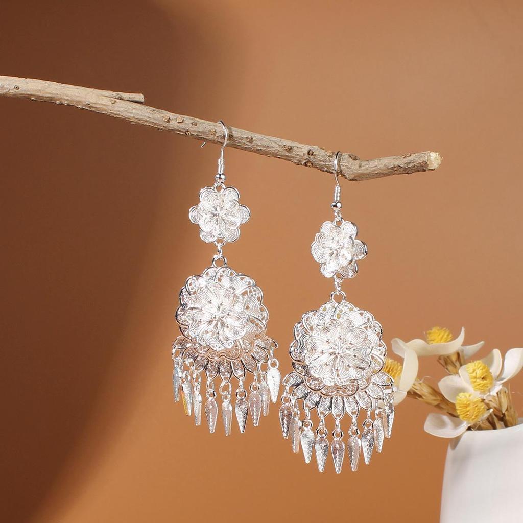 Retro Miao Silver Tassel Earrings: Ethnic Yunnan Long Dangle Women's Jewelry