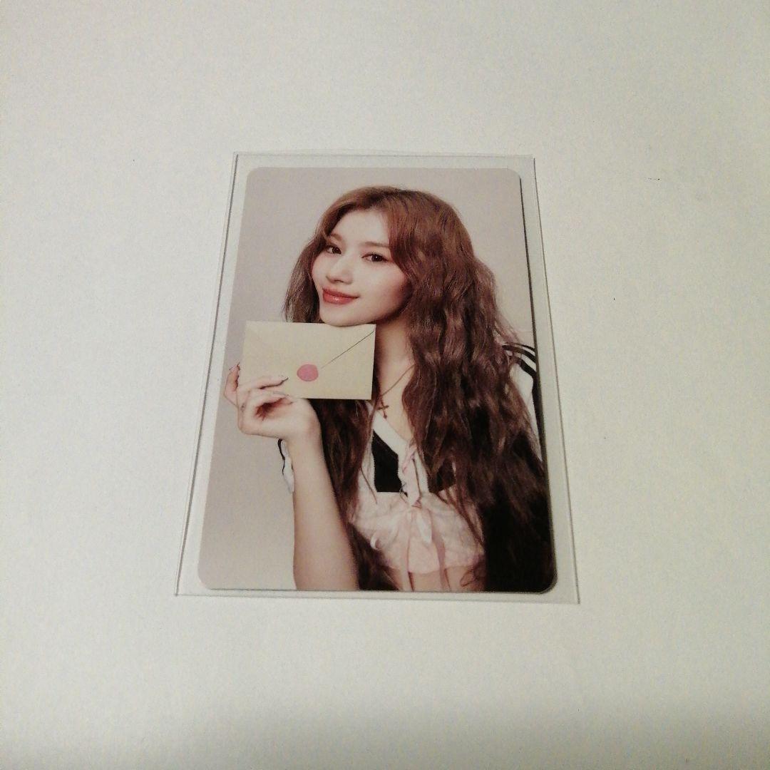 

[USED] TWICE MISAMO HAUTE COUTURE First Press Limited Deluxe Edition Trading Card Sana