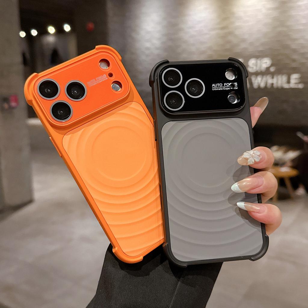 Liquid Silicone Large Window, Suitable for iPhone17promax Ripple Magnetic Suction Four Corners Anti-drop Mobile Phone Case Apple 16