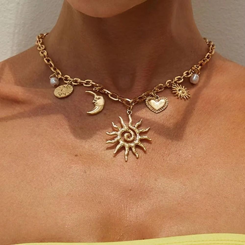 Alloy Chokers Necklace Heart Sun Moon Bridal Jewelry Elegant Pendant Necklace