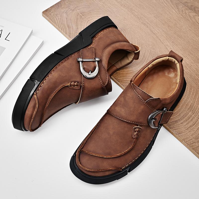 Hand-Made Leather Casual Shoes For Men Fashion Hasp Thick Sole Men Loafers Soft Moccasins Plus Size 40-47