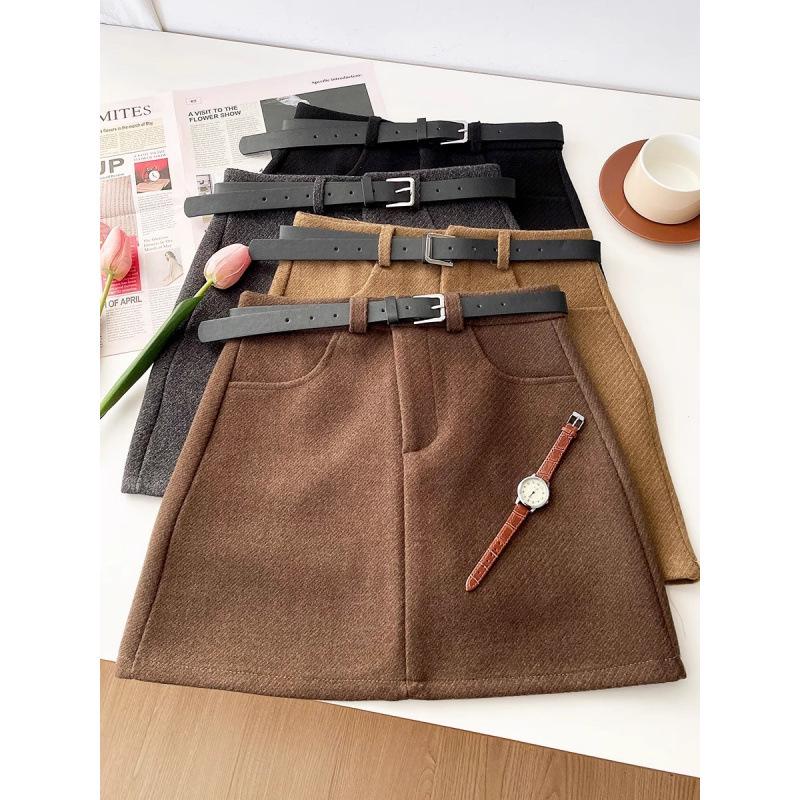 Korean Retro High-Waist Wool-Blend A-Line Skirt for Women - Autumn/Winter Hip-Hugging Slimming Design