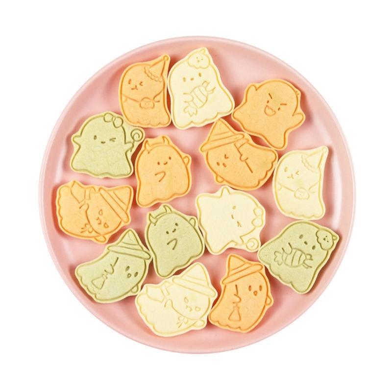 8Pieces Cookie Molds Halloween Biscuit Cutter Ghostly Shape Cookie Molds Baking Tool Suitable for Familys Gatherings