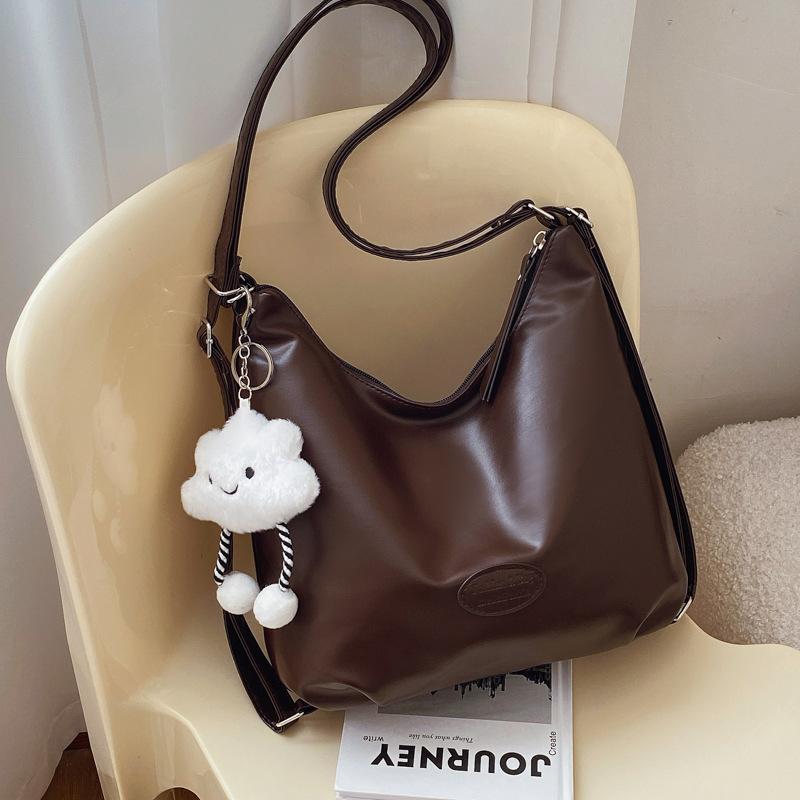 Fashion Soft Face Holder Extra Large Bag Women's 2025 New Large-capacity Niche Messenger Bag, Foreign-style Commuter Shoulder Bag