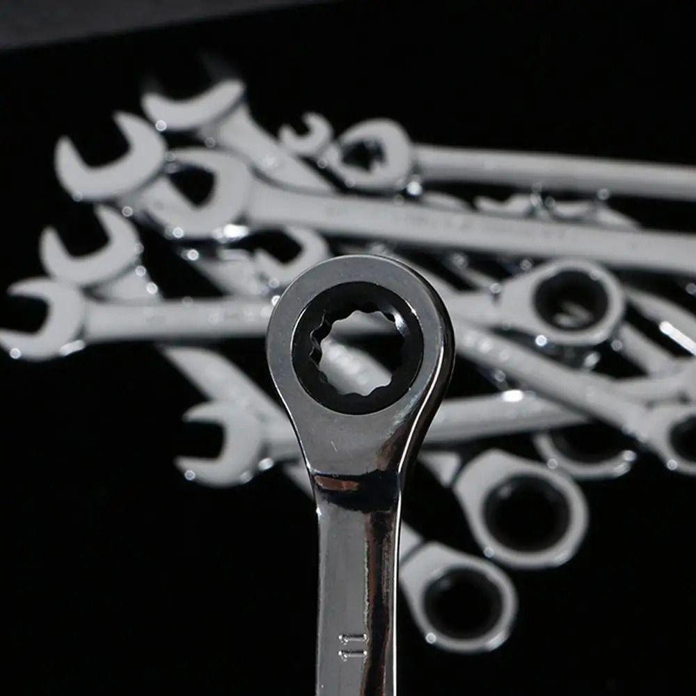 1Pcs 8-17mm Ratcheting Socket Spanner Metric Nut Hand Tool Durable Ratchet Wrench