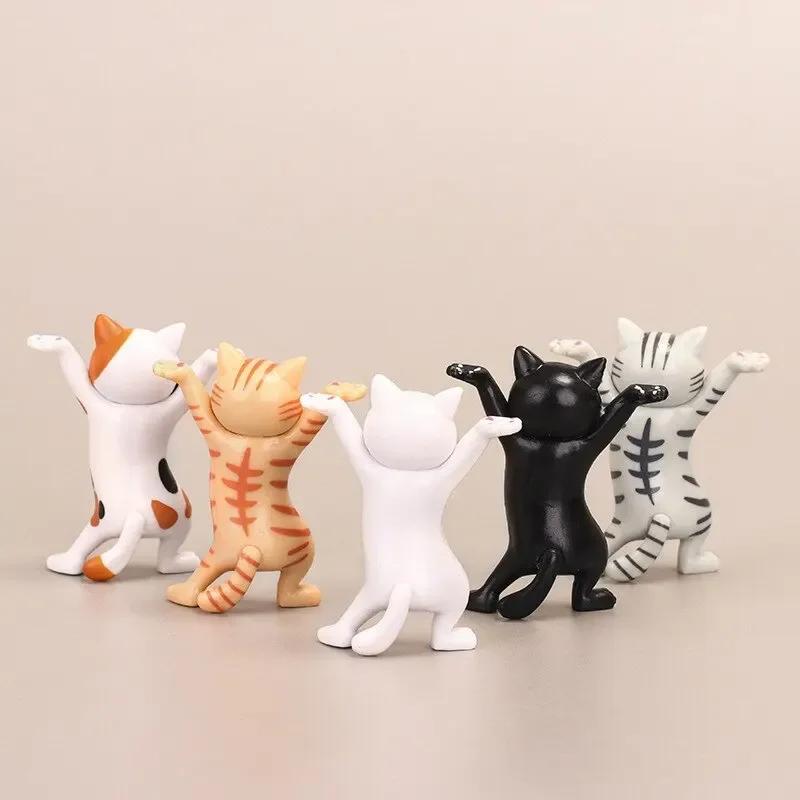Kawaii Cats Pen Holder Funny Cat Doll Ornaments Plastic Crafts Earphone Support For Room Office Desk Home Decoration Accessories