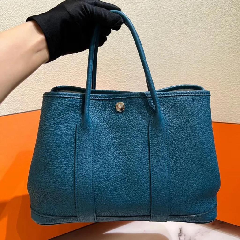 2025 Vielseitige Damen-Handtasche mit großer Kapazität aus echtem Leder für den Weg zur Arbeit