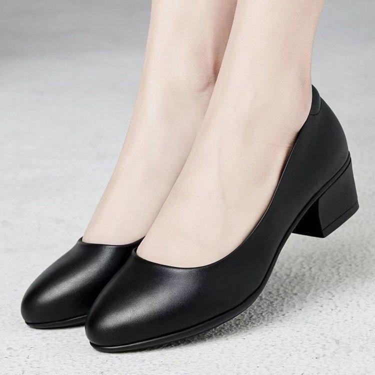 Soft Leather Shoes Black Spring New Comfortable Shallow Mouth Leather Shoes Soft Sole Flight Attendant Single Shoes