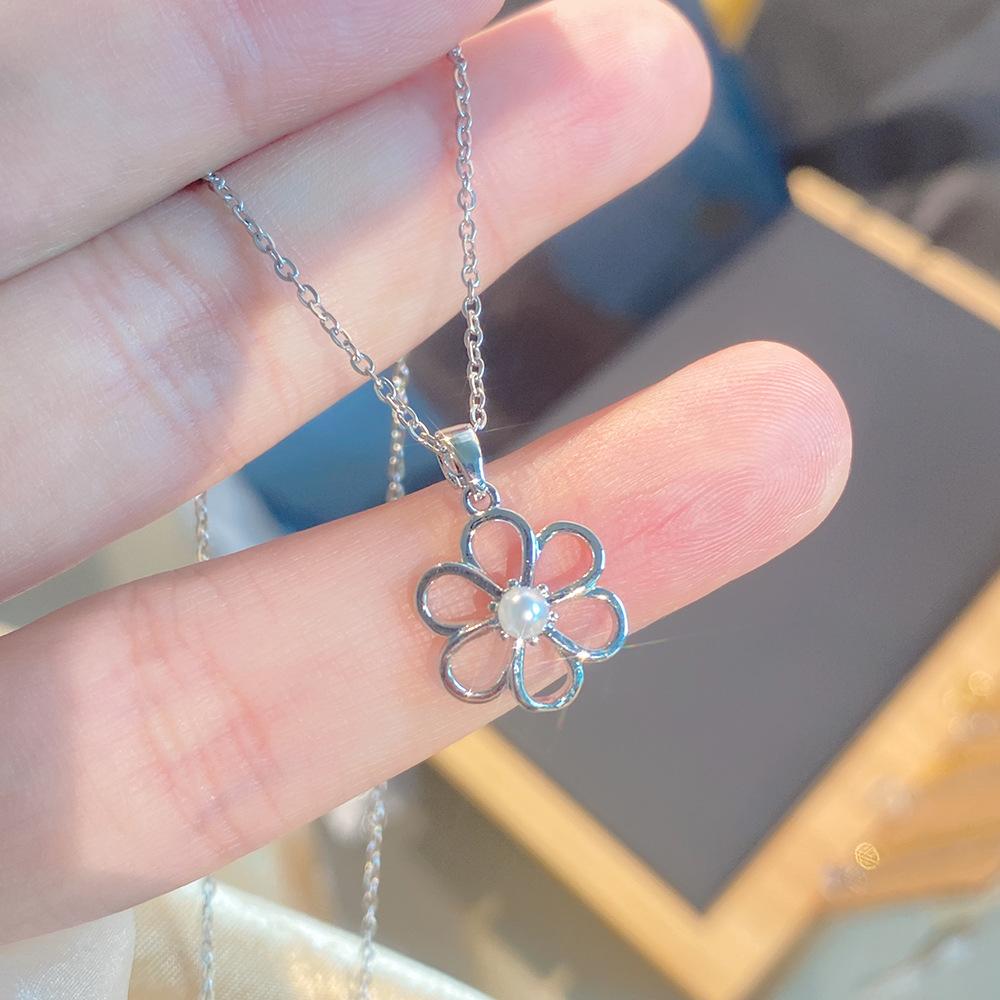 Light Luxury Full Diamond Inlaid Zircon Titanium Steel Clavicle Chain Fairy Versatile Delicate Necklace Gift for Girlfriend