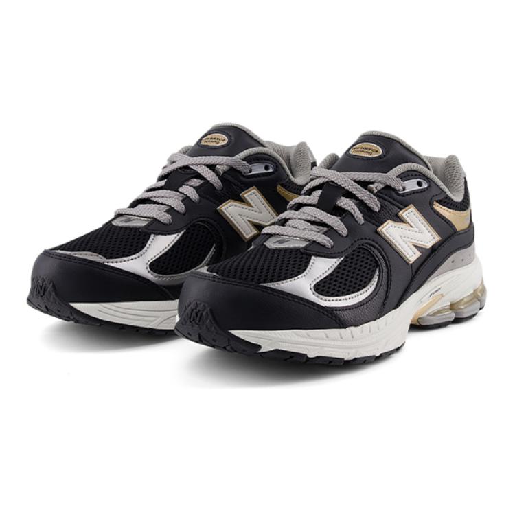 New Balance 2002R Big Kid Black Sea Salt Gold Kids Sneakers Gold-Metallic GC2002PO