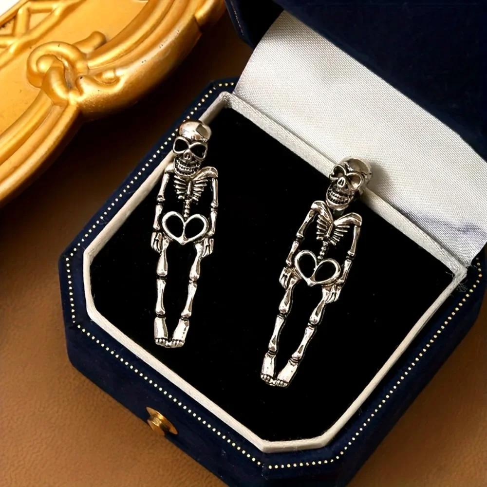 Punk Rock Stud Earrings for Man Women Stainless Steel Drop Dangle Earrings Gothic Rose Skull Ear Stud Hip-Hop Earring Zircon