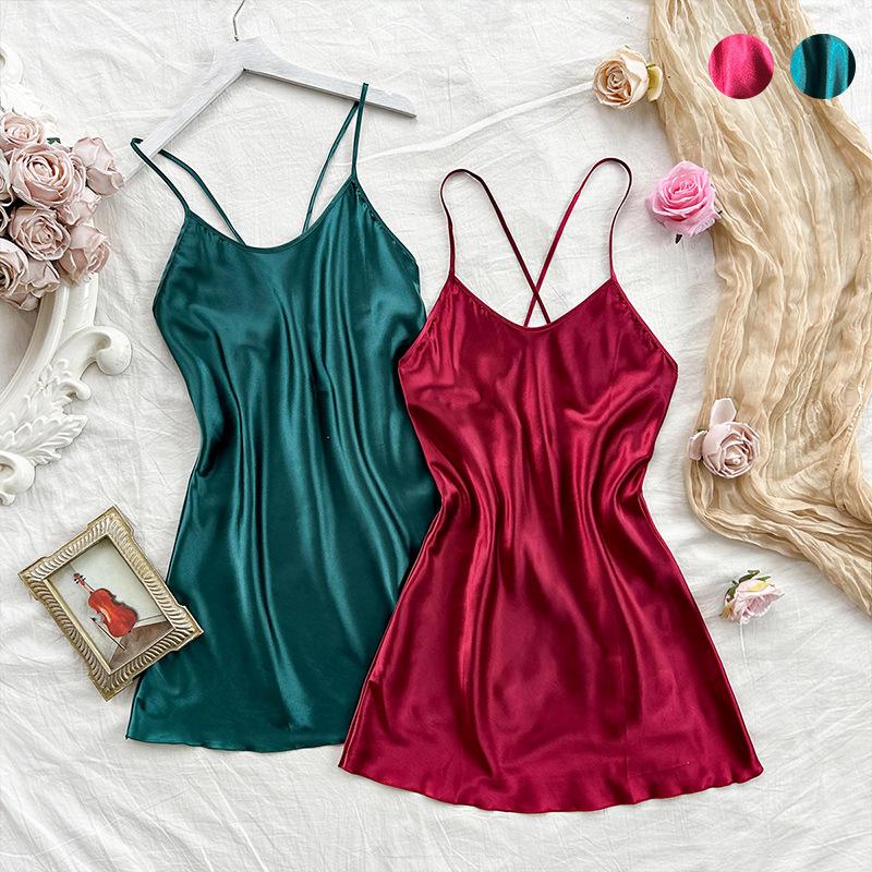 Robe de nuit sexy à fines bretelles en soie glacée: Pyjama d'été décontracté style européen et américain