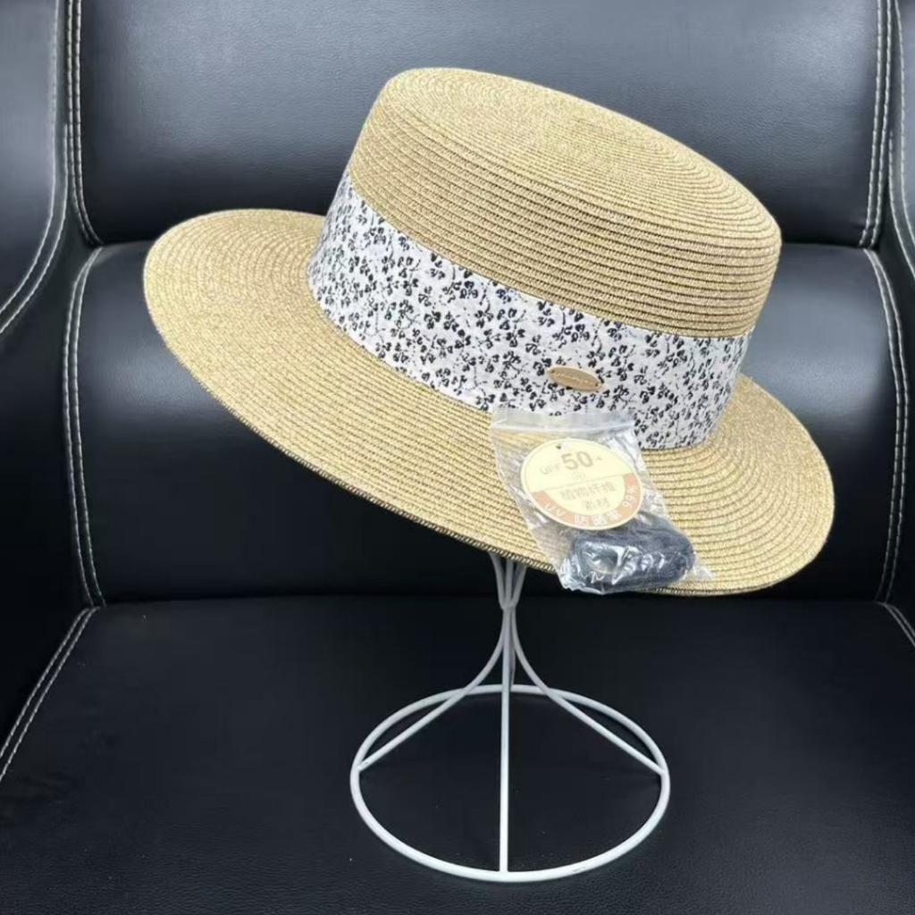 2026 light luxury small floral beach straw hat women's summer flat top straw top hat showing face small outdoor sunscreen visor