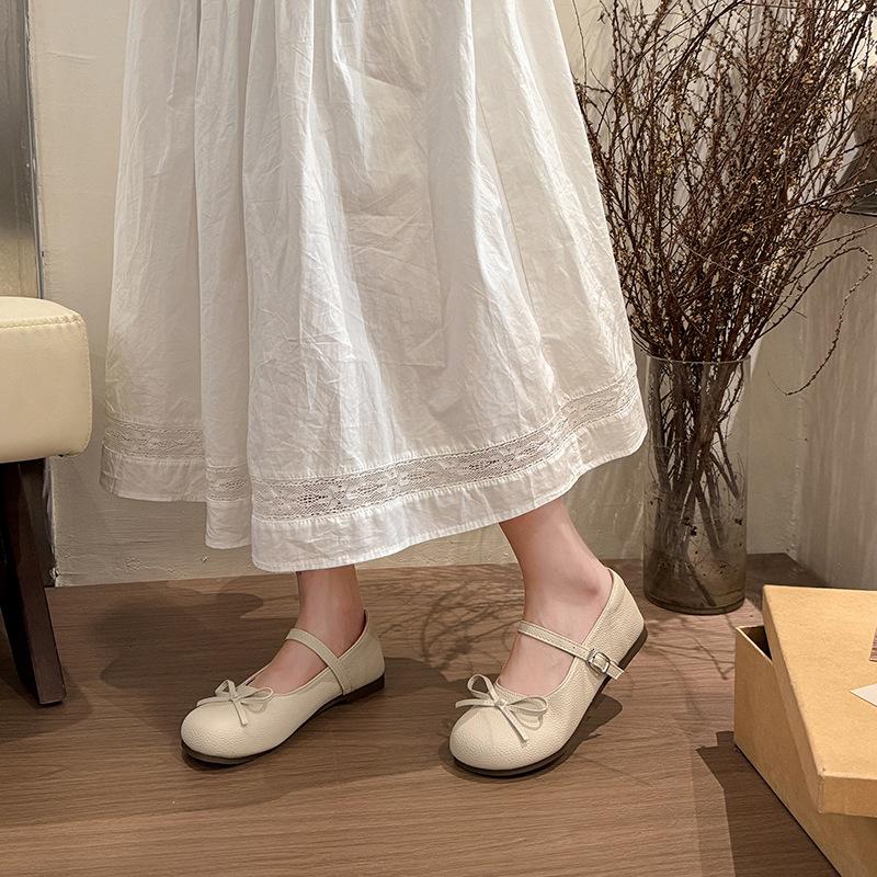 French Retro Flat Bottom Shallow Mouth Single Shoes Women's 2025 New Autumn Bow Versatile Skirt Mary Jane Shoes