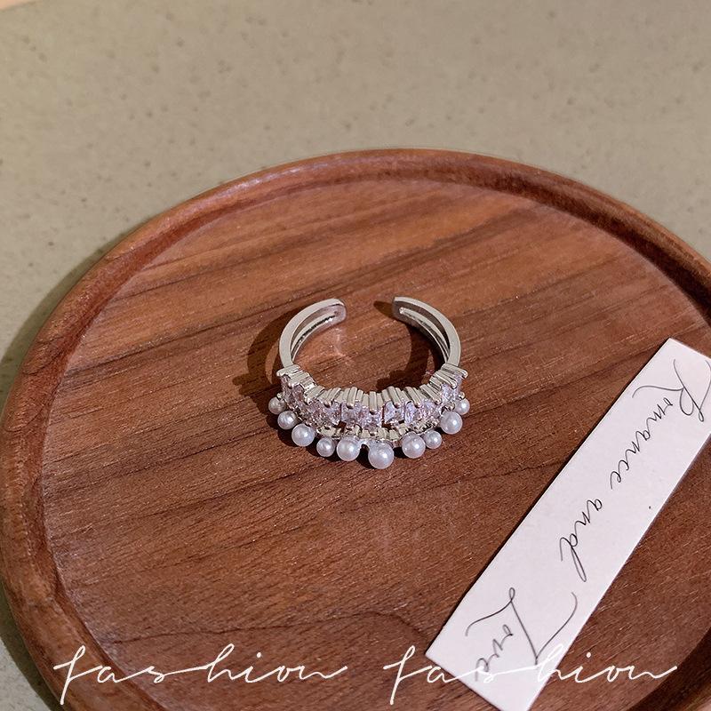 Zirkon Offener Ring für Damen, Leichter Luxus, Nische, High-End, Geometrisch geformter Ring für den Zeigefinger