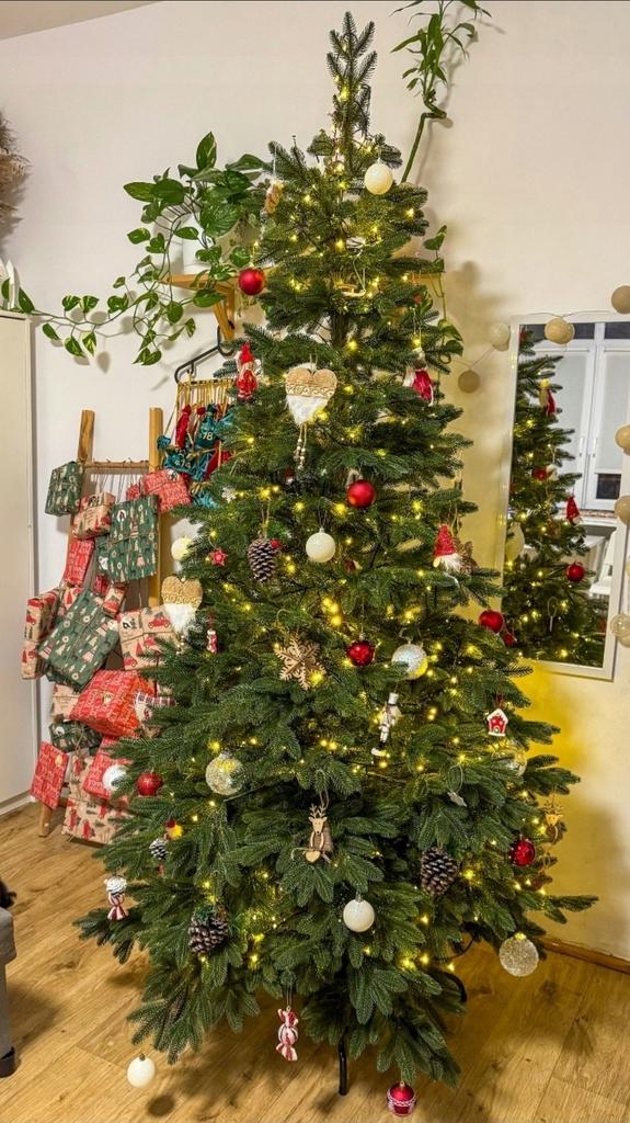Exclusive Artificial Christmas Tree 100% Pe 3D *Realtree* Like Nature 220