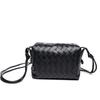 Neue diagonale Kreuz-Damentasche Trendmode Vielseitiger Trend Oberschicht Schaffell gewebte Damentasche Breite Gitter-Muscheltasche Damen