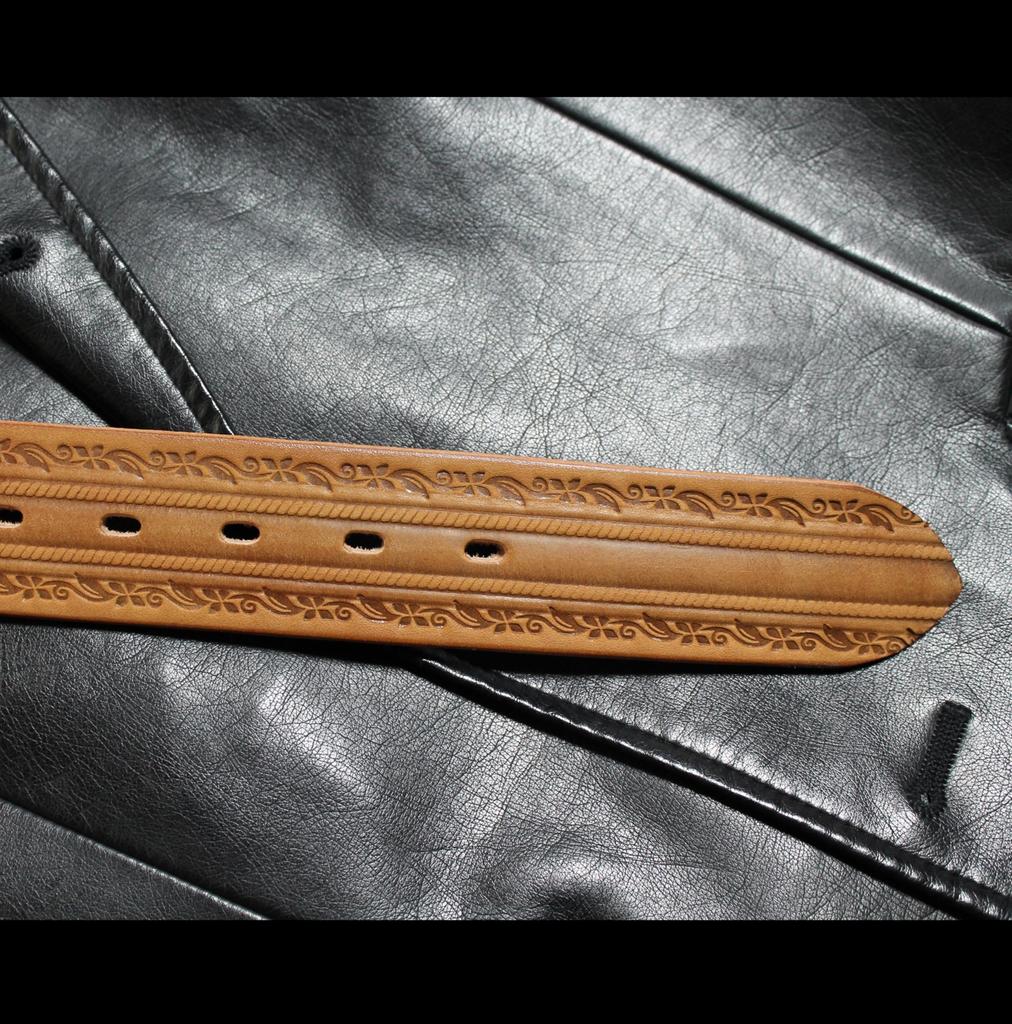 (Tochigi Leather) Tochigi Leather Belt for Men, Genuine Leather, Cowhide, Vegetable-Tanned Leather, Floral Pattern, Made with Tochigi Leather Co.,