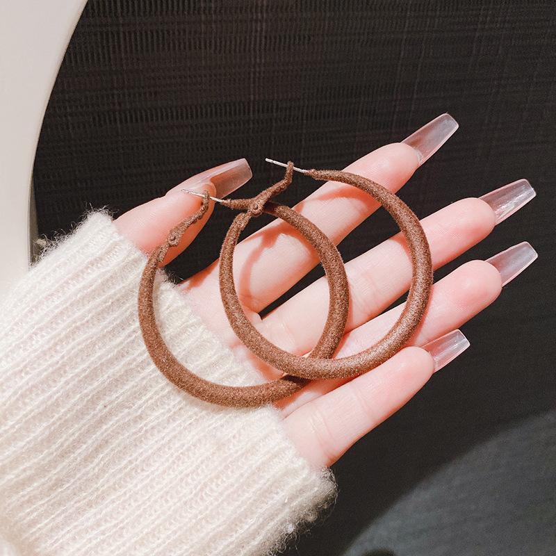 European and American Fashion High-end Atmospheric Earrings Trendy Cool Earrings Versatile Personalized Party Big Earrings Exquisite Commuter Earrings