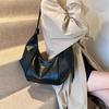 Underarm Bag PU Leather Solid Color Crescent Bag for Women Adjustable Strap Handbag Zipper Hobo Bag for Work Travel AVE