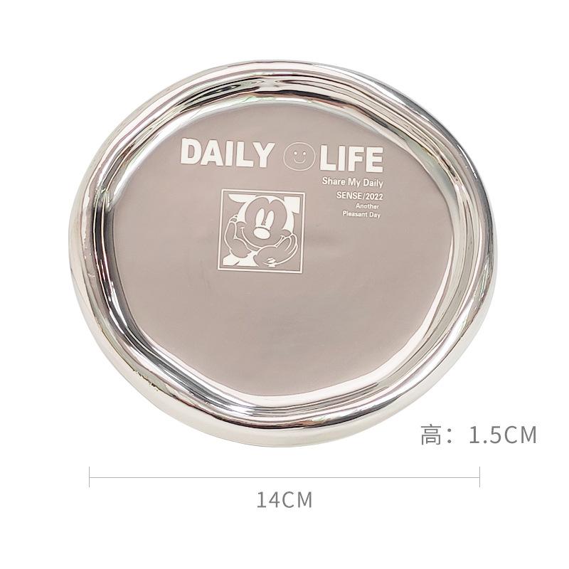 

New Creative Ceramic Electroplating Cute Mickey Pattern Round Jewelry Plate Makeup Tray Storage Tray Ornament Photo Photo
