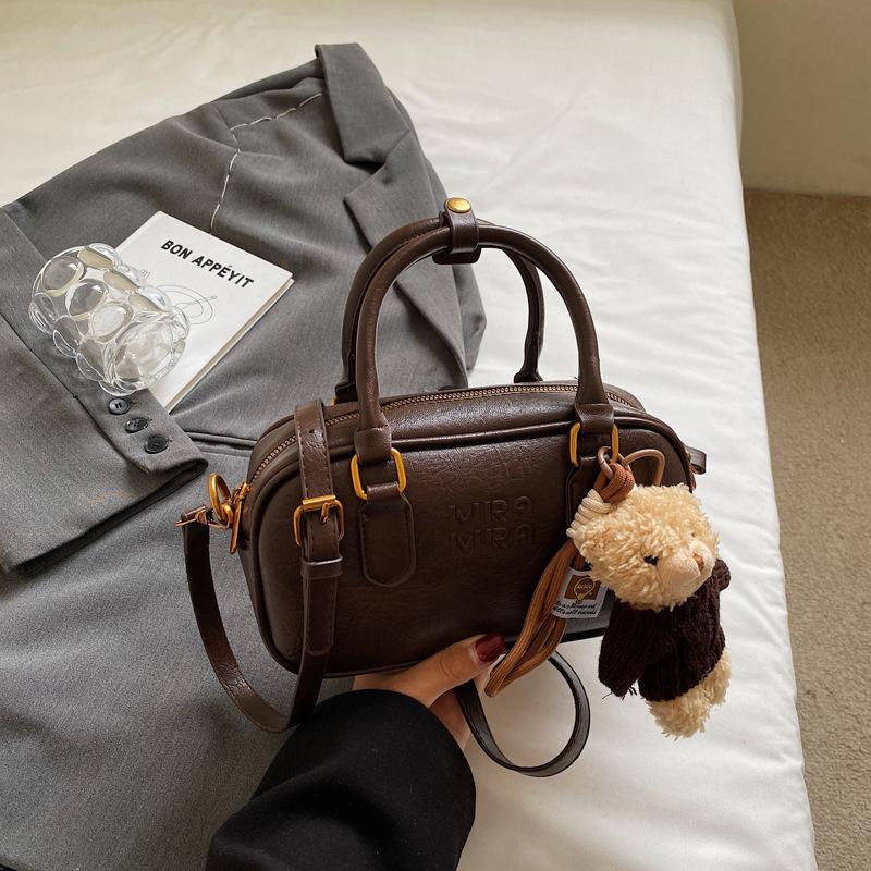 Fashion Commuter Messenger 2025 Autumn New Handbag New Foreign Style Bag Casual Retro Texture Shoulder Bag