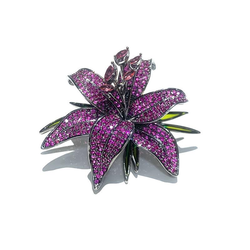 Bo Xin Yun Luxury Copper Zircon Lily Brooch for Outerwear